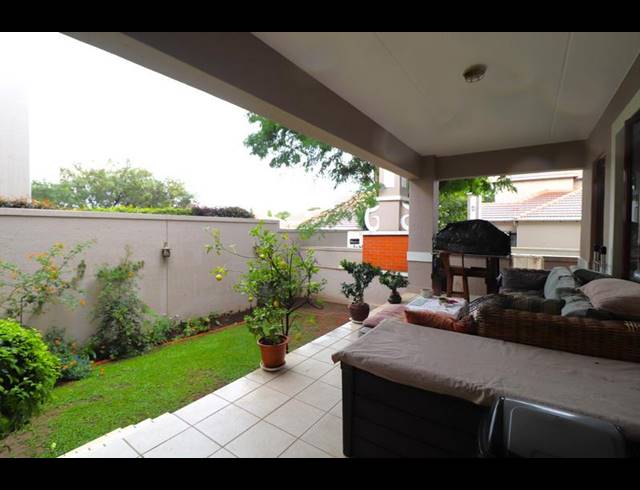 2 BEDROOM TOWNHOUSE FOR SALE IN BROADACRES